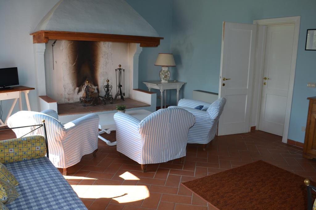 Agriturismo Le Due Querce Lazzeretto Экстерьер фото