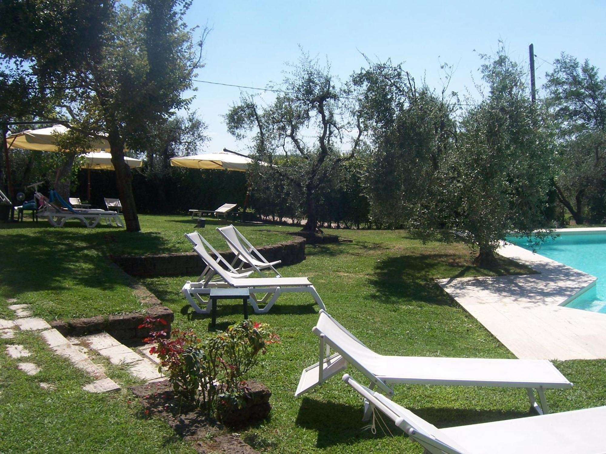 Agriturismo Le Due Querce Lazzeretto Экстерьер фото